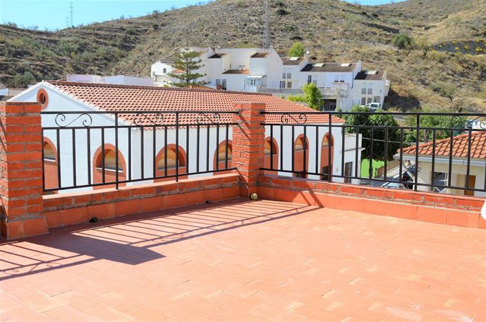 Image No.3-Maison de ville de 3 chambres à vendre à Lubrín