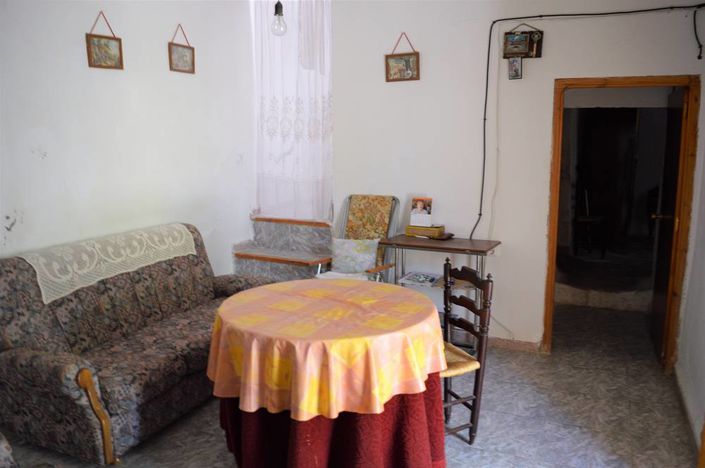 Image No.9-3 Bed Townhouse for sale