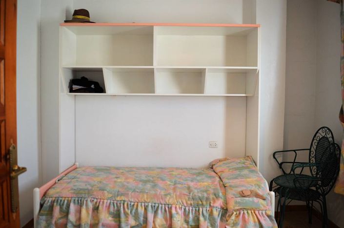 Image No.21-5 Bed Townhouse for sale