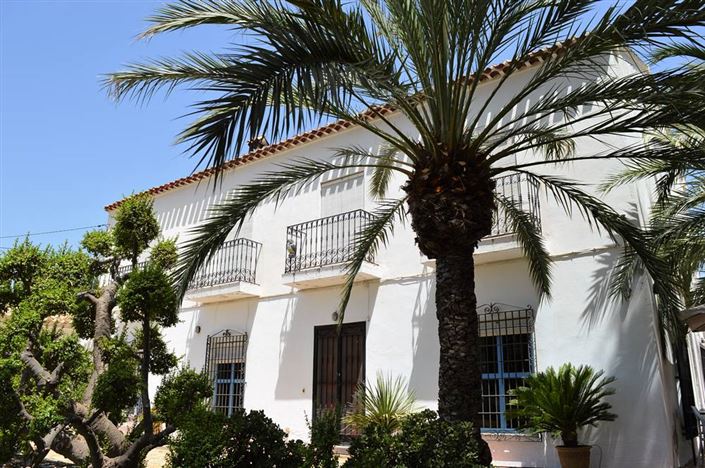 Image No.3-8 Bed Cortijo for sale