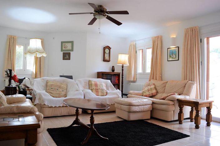 Image No.14-Villa de 4 chambres à vendre à Bédar