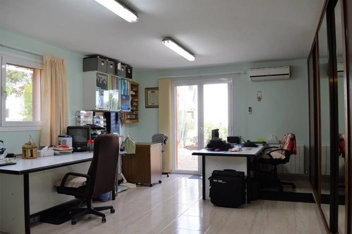 Image No.22-Villa de 4 chambres à vendre à Bédar