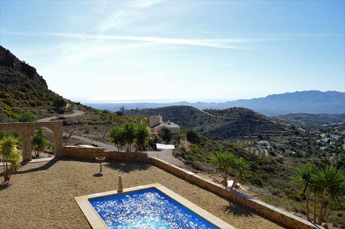 Image No.10-3 Bed Villa for sale