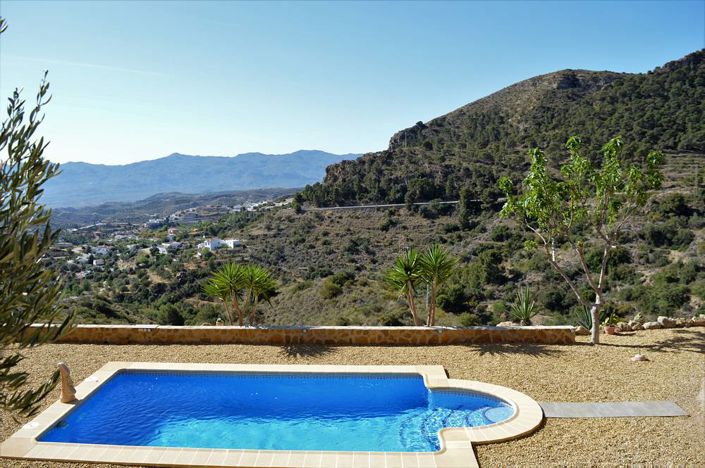 Image No.6-3 Bed Villa for sale