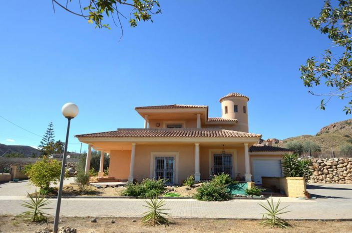 Image No.5-4 Bed Villa for sale