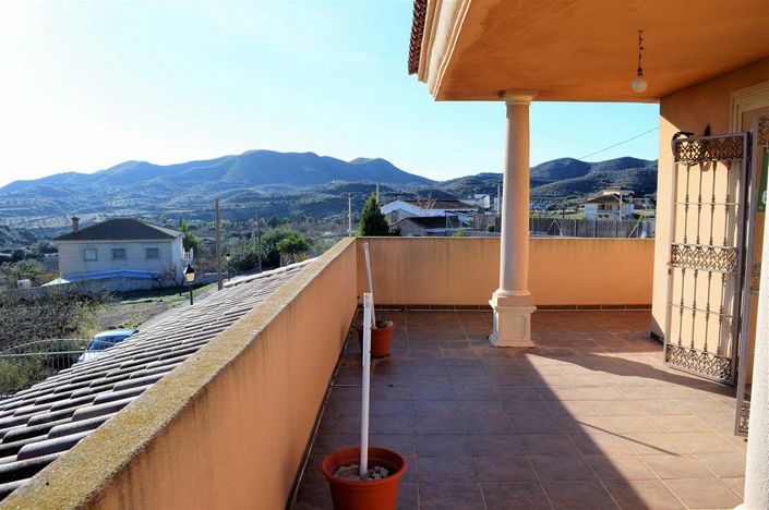 Image No.8-Villa de 4 chambres à vendre à Almeria