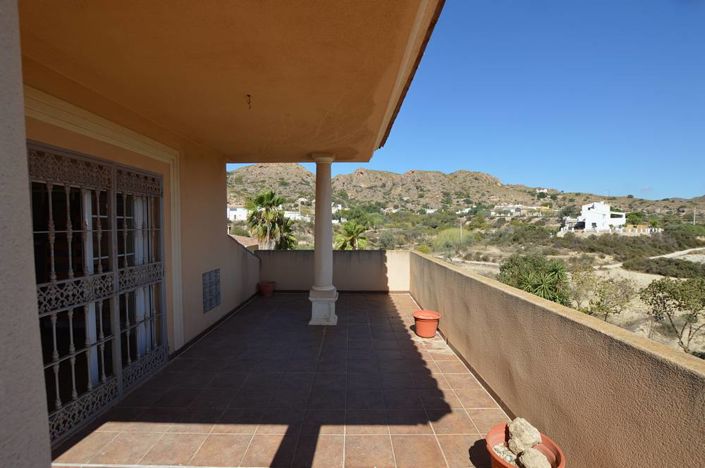 Image No.8-4 Bed Villa for sale