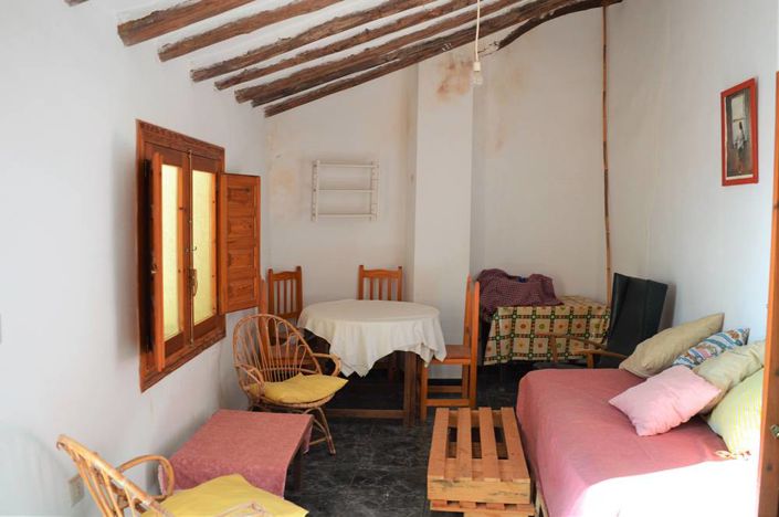 Image No.22-5 Bed Townhouse for sale