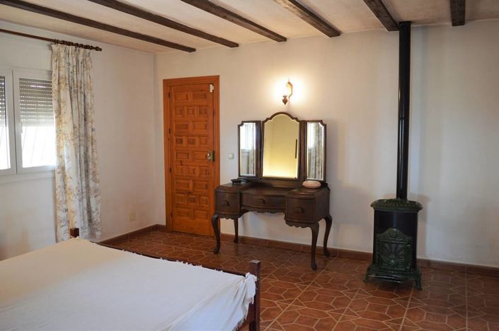 Image No.23-2 Bed Villa for sale