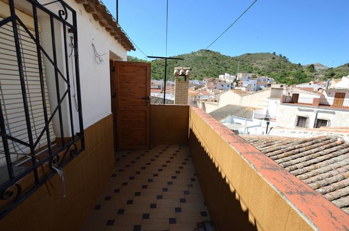 Image No.2-Maison de ville de 4 chambres à vendre à Lubrín