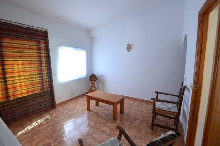 Image No.18-3 Bed Townhouse for sale