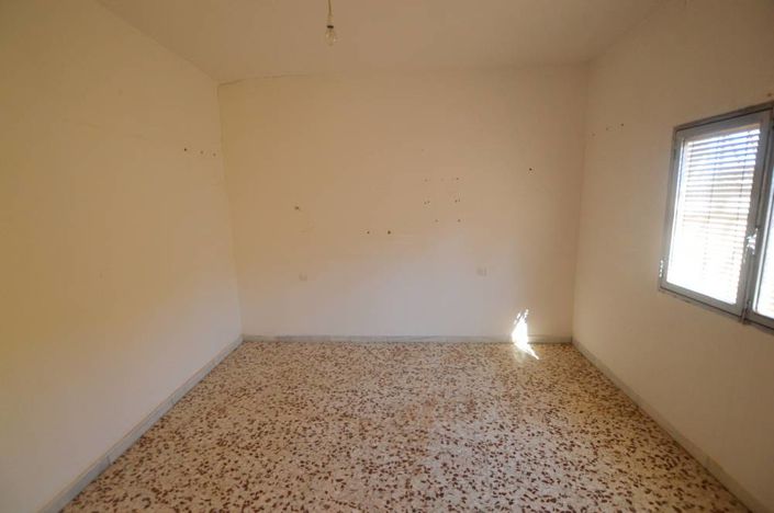 Image No.21-3 Bed Townhouse for sale