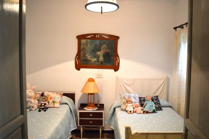 Image No.21-3 Bed Townhouse for sale