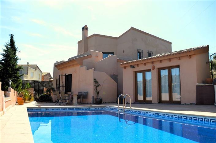 Image No.1-3 Bed Villa for sale