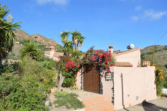 Image No.3-Villa de 3 chambres à vendre à Bédar