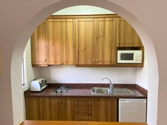 Image No.23-8 Bed Commercial for sale