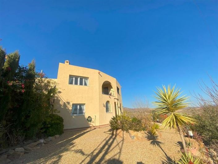 Image No.3-Villa de 4 chambres à vendre à Los Gallardos