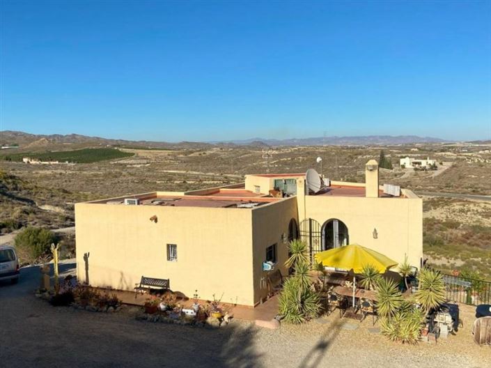 Image No.4-Villa de 4 chambres à vendre à Los Gallardos