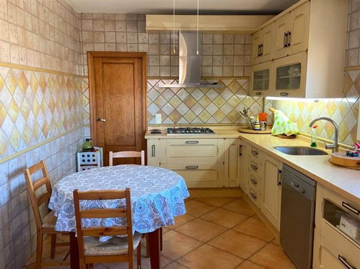 Image No.12-4 Bed Villa for sale