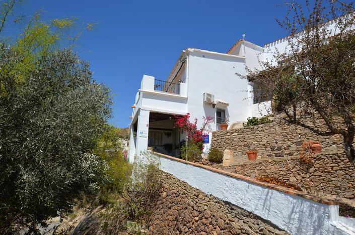 Image No.2-4 Bed Cortijo for sale