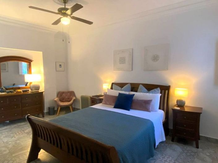 Image No.20-4 Bed Cortijo for sale