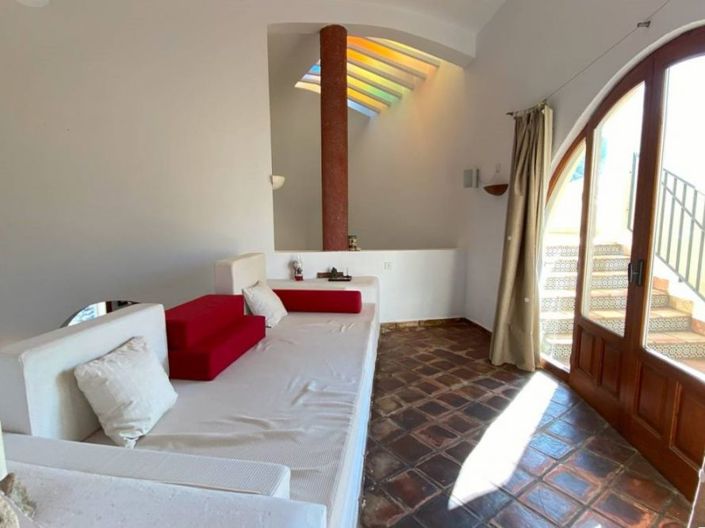 Image No.19-7 Bed Country House for sale