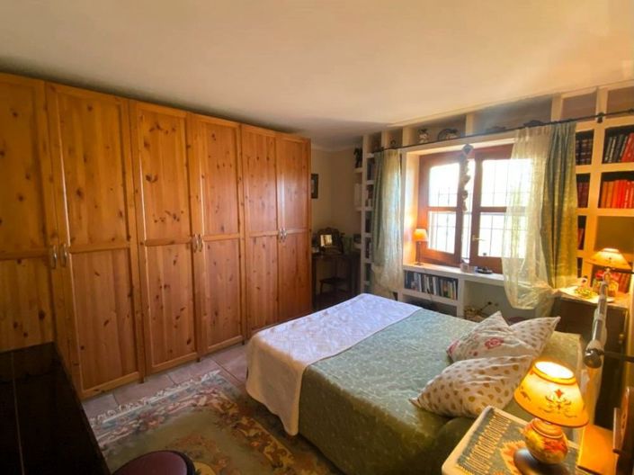 Image No.20-3 Bed Villa for sale