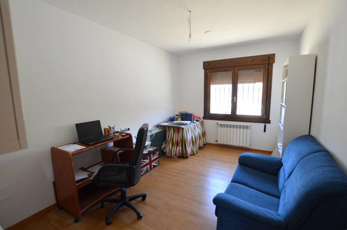 Image No.23-Maison de campagne de 4 chambres à vendre à Lubrín