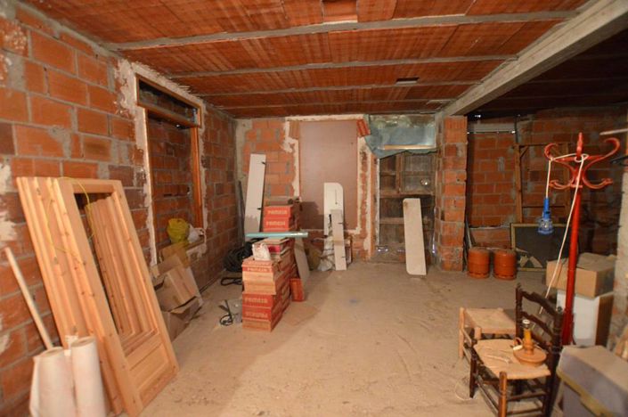 Image No.22-5 Bed Country House for sale