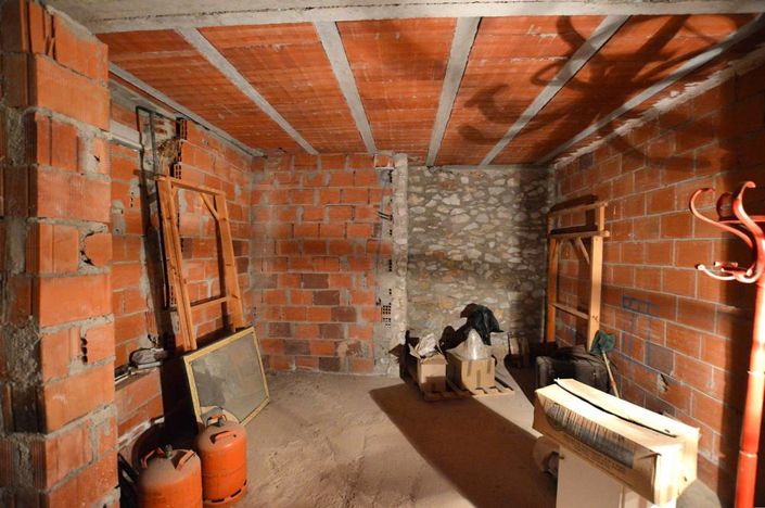 Image No.23-5 Bed Country House for sale