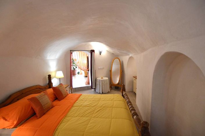 Image No.21-3 Bed Country House for sale