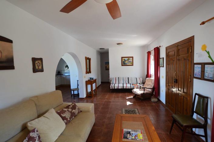 Image No.14-3 Bed Townhouse for sale