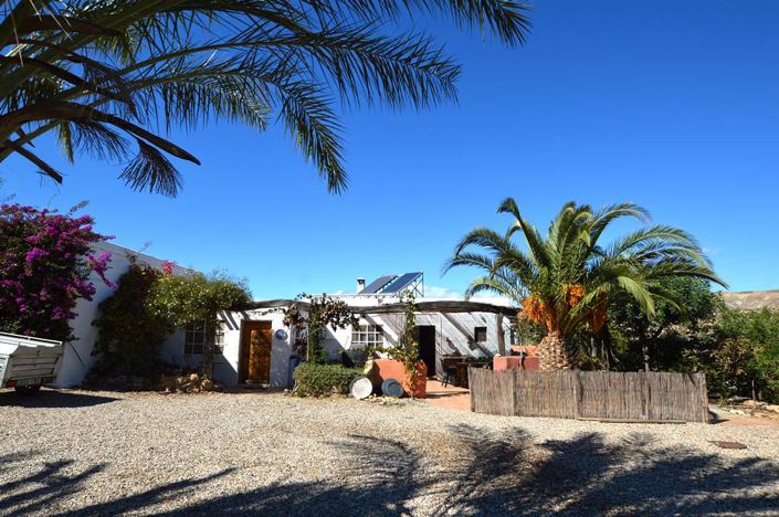 Image No.1-Cortijo de 3 chambres à vendre à Lucainena de las Torres