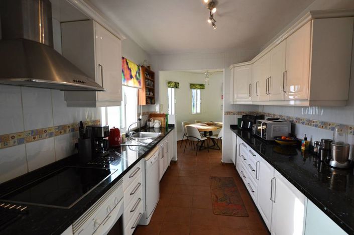 Image No.16-4 Bed Villa for sale