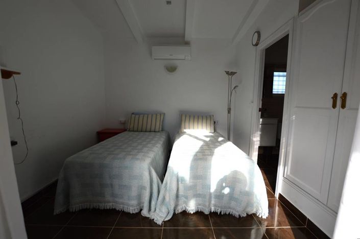 Image No.24-4 Bed Villa for sale