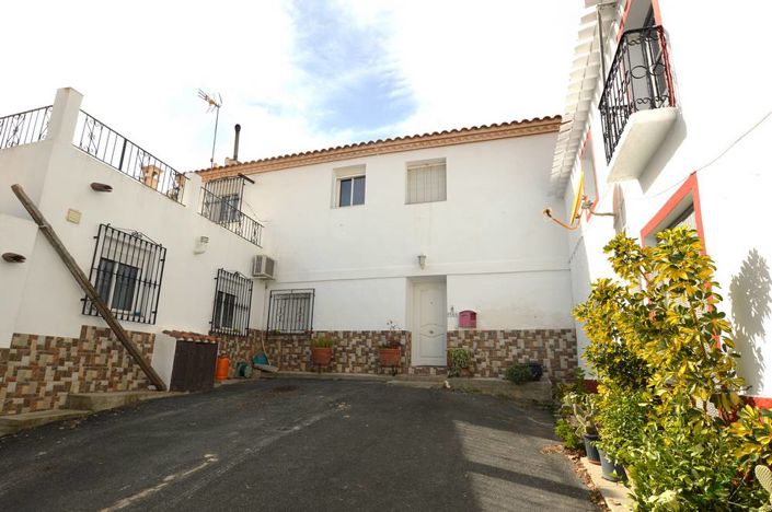 Image No.1-Maison de village de 3 chambres à vendre à Lubrín