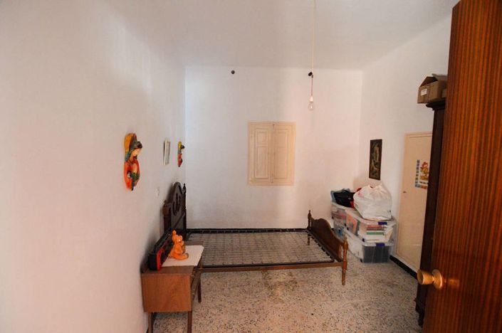 Image No.22-3 Bed Country House for sale