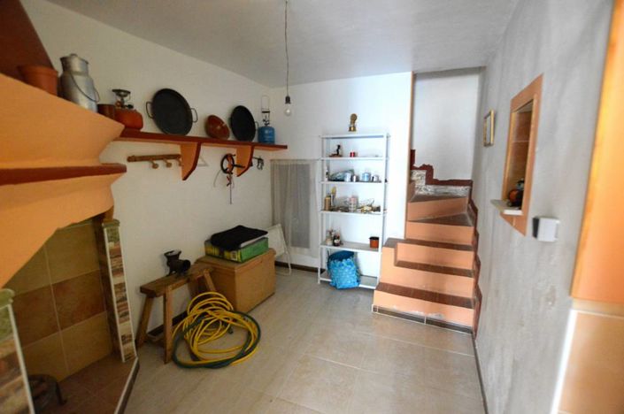 Image No.24-3 Bed Country House for sale