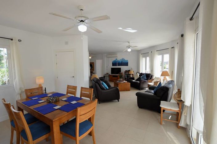 Image No.14-4 Bed Villa for sale