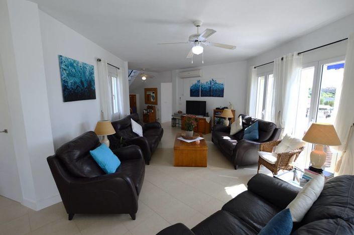 Image No.15-4 Bed Villa for sale