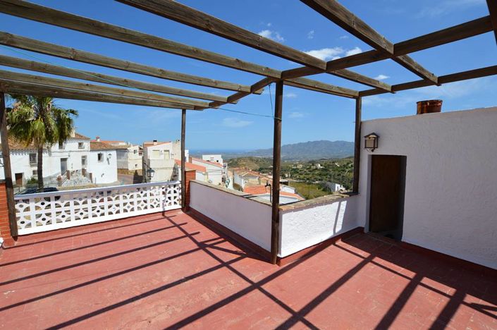 Image No.4-3 Bed Townhouse for sale