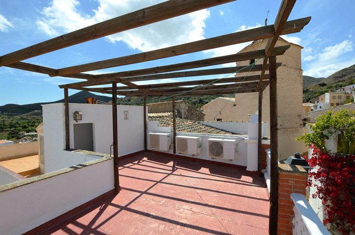 Image No.5-3 Bed Townhouse for sale