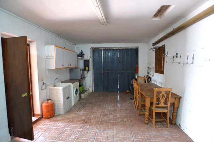 Image No.23-3 Bed Village House for sale