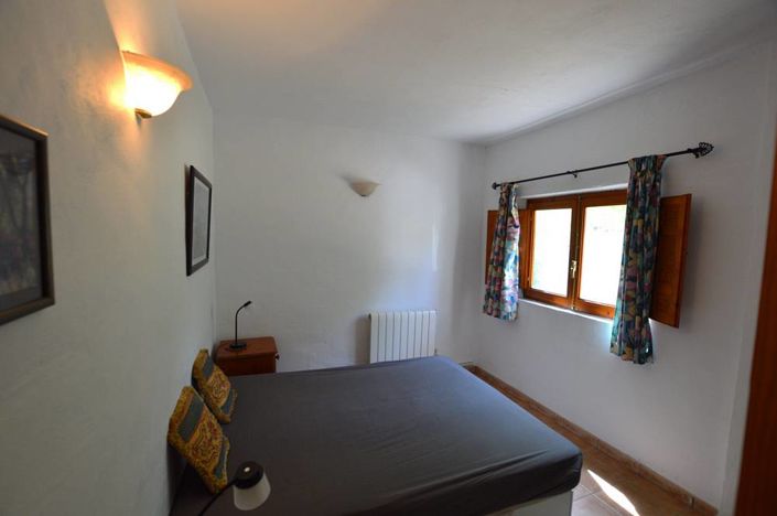 Image No.24-3 Bed Country House for sale