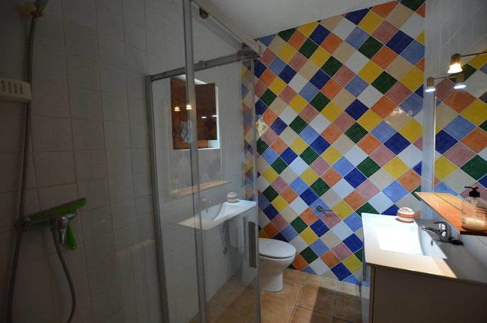 Image No.25-3 Bed Country House for sale