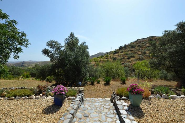 Image No.8-3 Bed Country House for sale