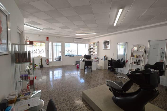 Image No.23-6 Bed Townhouse for sale