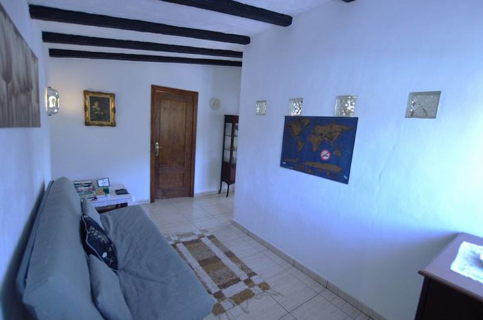 Image No.21-4 Bed Country House for sale