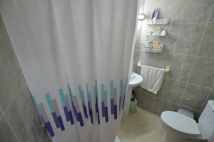 Image No.17-3 Bed Townhouse for sale