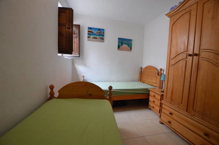 Image No.22-3 Bed Townhouse for sale